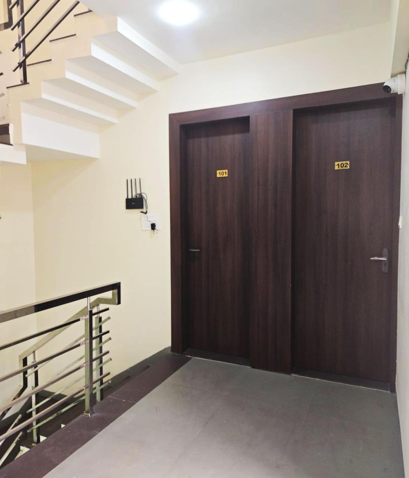 Hotel Nexus Индаур Экстерьер фото