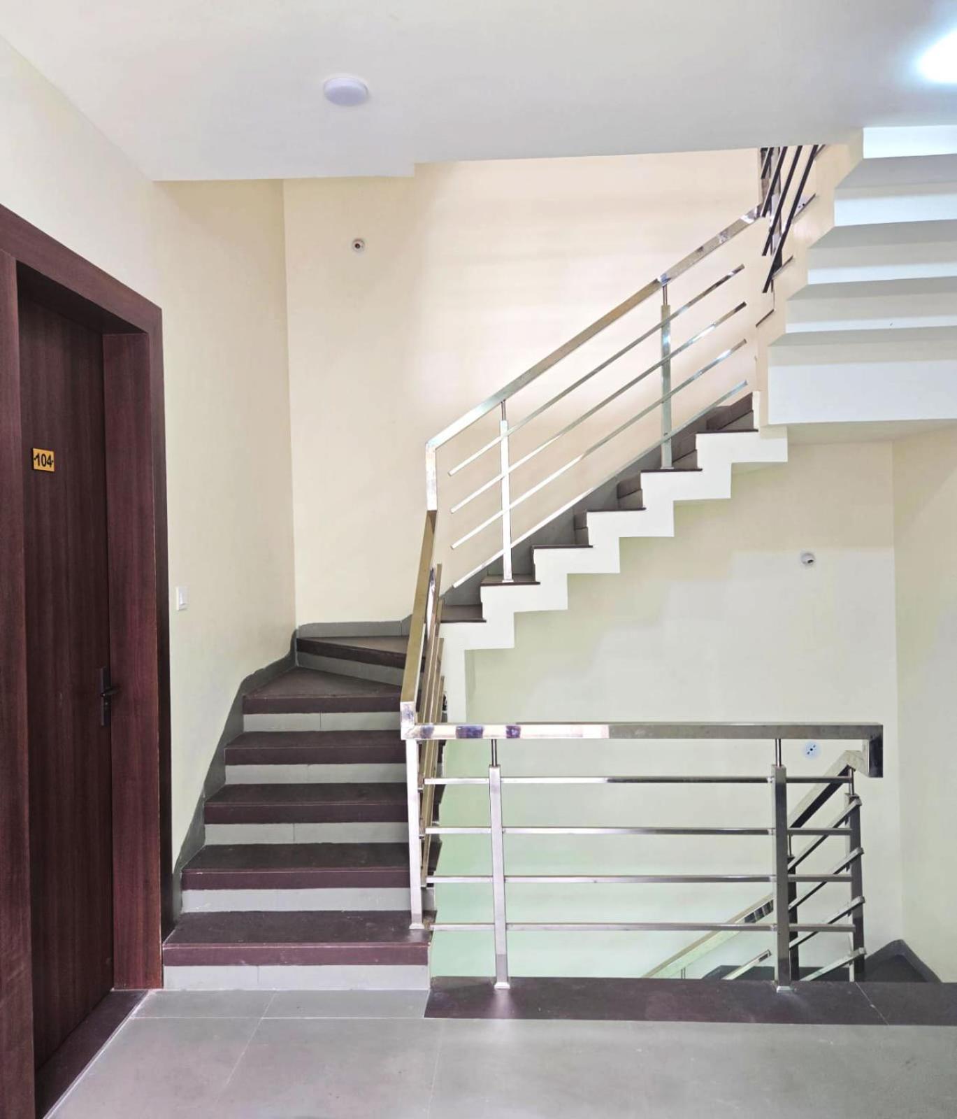 Hotel Nexus Индаур Экстерьер фото